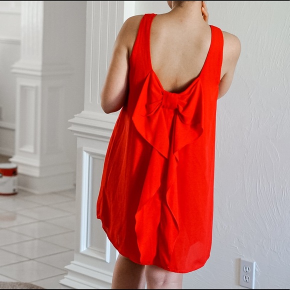 Red Bow Back Dress - Picture 4 of 8